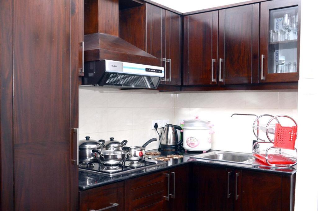 נוארה אליה The Grand Royal Luxury Apartment מראה חיצוני תמונה