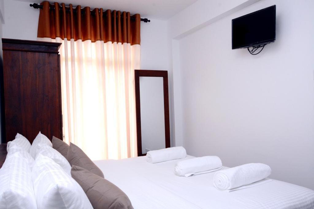 נוארה אליה The Grand Royal Luxury Apartment מראה חיצוני תמונה